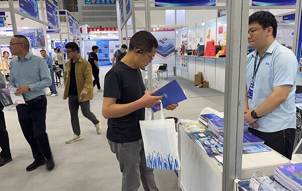 客戶咨詢光潤通產(chǎn)品